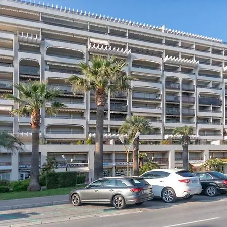 Center Bay - Les Pins Juan-les-Pins